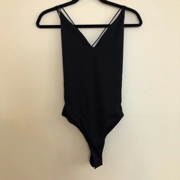 Back Strappy Bodysuit▪️ - Picture 1 of 4